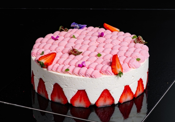 Fraisier, 10-12 osob, ø 24cm