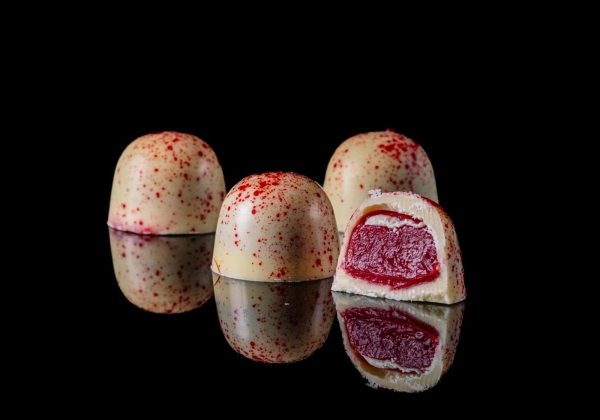 Bonbon bílá čokoláda a malina